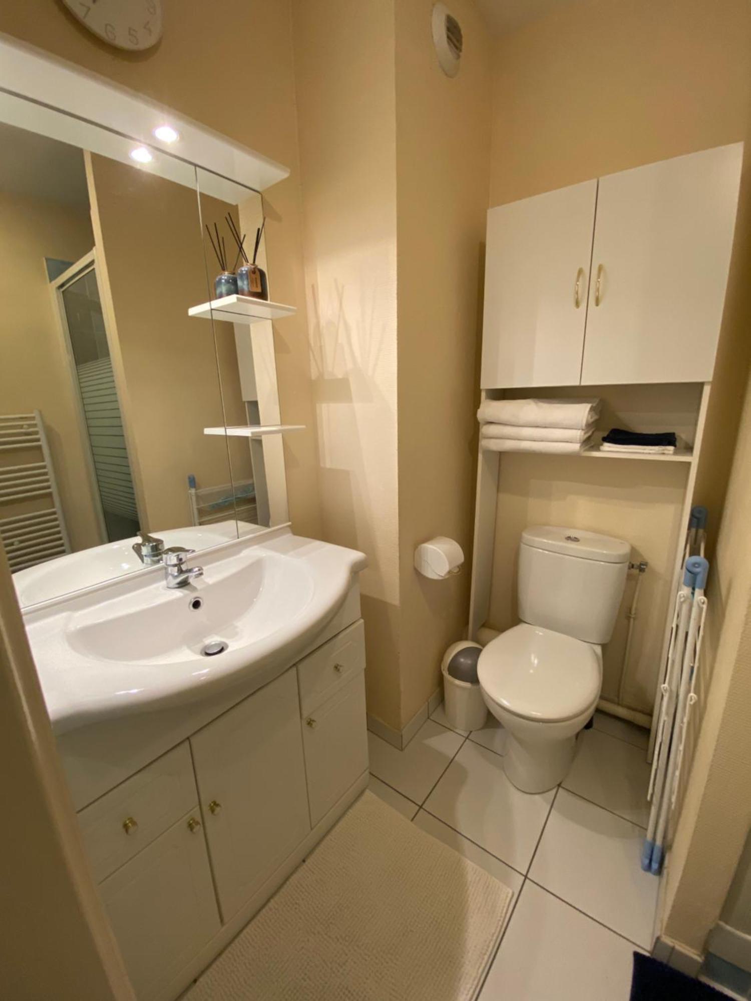 Residence Les Voiles Rouges Saint-Jouan-des-Guérets Екстериор снимка